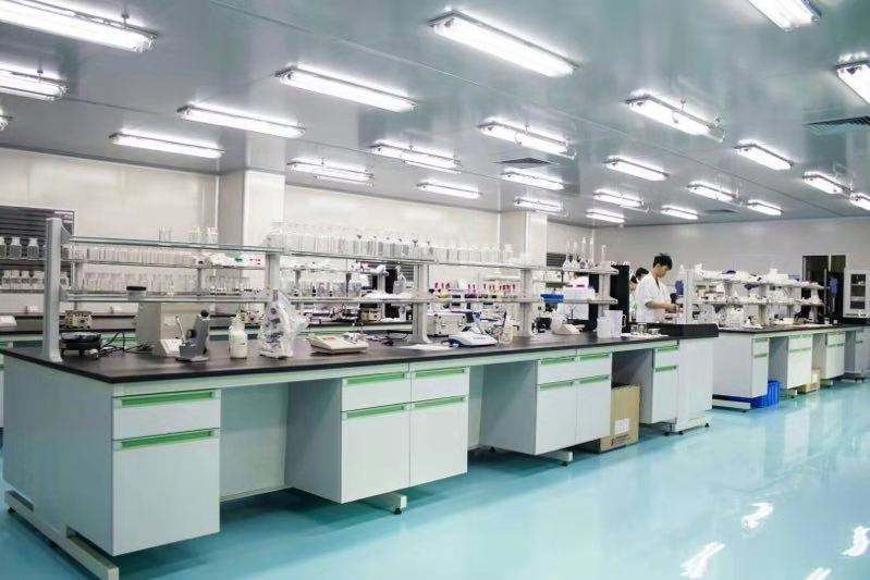 選擇實驗室超純水機時需要考慮哪些因素，超純水機定制費用多少？